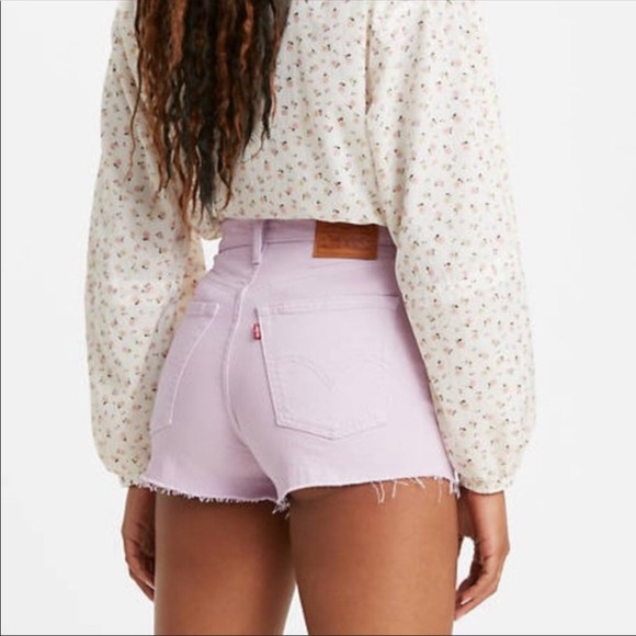 Levi's Pants - NWT Levi's Ribcage Shorts super high rise denim